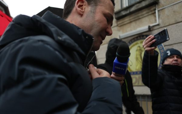 Primarul Sectorului 3, Robert Negoiță, se află în centrul unui scandal de proporții, după ce a fost audiat și supus unor percheziții în cadrul unei anchete a Direcției Naționale Anticorupție (DNA)