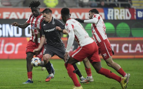 UTA Arad păstrează speranțele pentru play-off după victoria cu FC Argeș UTA Arad rămâne în cursa pentru play-off-ul Superligii, reușind o victorie importantă în fața celor de la FC Argeș, cu 1-0