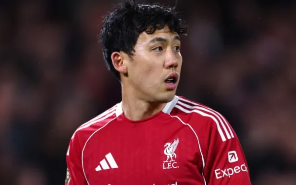 Wataru Endo, învăluit în incertitudine după o accidentare pe Stadionul de Lumină Liverpool a obținut o victorie strânsă cu 1-0 în deplasare la Sunderland, dar bucuria a fost umbrită de o nouă accidentare în rândul jucătorilor săi apărați