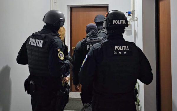 Autoritățile din Giurgiu pun în aplicare o amplă operațiune antimierdă, vizând combaterea contrabandei cu țigarete provenite din surse ilegale din Bulgaria, Ucraina și Republica Moldova