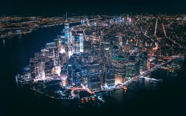 O machetă în miniatură a orașului New York, realizată cu o precizie incredibilă timp de peste două decenii de un camionagiu amator, va fi expusă publicului pentru prima dată la Muzeul orașului, anunțând o surpriză pentru iubitorii de arte din întreaga lume