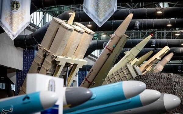 Emisarul Casei Albe și ginerele lui Donald Trump în discuții cruciale la Geneva privind programul nuclear iranian Un episod semnificativ în eforturile diplomatice de relaxare a tensiunilor din Orientul Mijlociu s-a desfășurat săptămâna aceasta, iar invitata la masa negocierilor este formată din două personalități cu impacto major