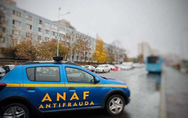 ANAF vizează o firmă din Giurgiu pentru evaziune fiscală de 2,5 milioane EUR Antifrauda ANAF a identificat o firmă din județul Giurgiu, activă în extracția și comercializarea agregatelor minerale, suspectată de sustragerea de la plata impozitelor pe profit și TVA în valoare de aproape 2,5 milioane EUR