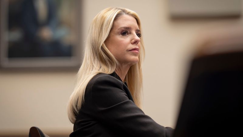 Pam Bondi, mărturie pasională: 5 concluzii esențiale!