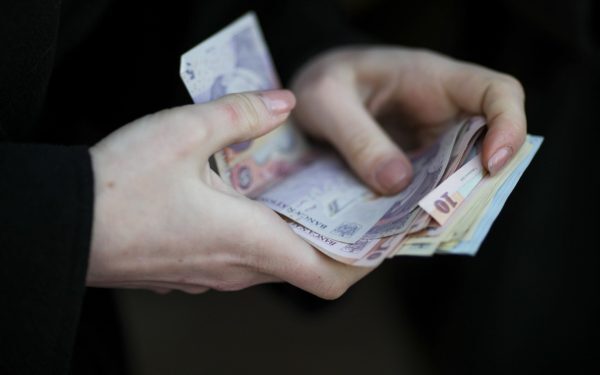 Primăria Timișoara a fost nevoită să gestioneze recent o serie de probleme tehnice apărute în sistemul de plată a impozitelor locale, dar a reușit să stabilească deja controlul asupra situației, după câteva zile tensionate care au generat confuzie printre contribuabili