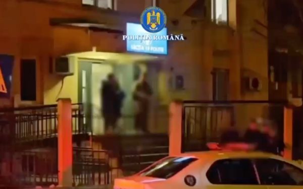 Tată și fiu, implicați într-o bătaie periculoasă în traficul bucureștean, după o altercație cauzată de neacordarea de prioritate