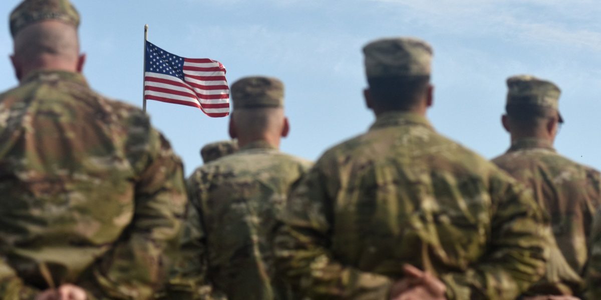 Factorii de decizie din SUA liniștesc Europa: reducerile de militari americani nu sunt iminente Îngrijorările din statele europene cu privire la posibilitatea unei retrageri semicantate a trupelor americane par să fie negate categoric de oficialii de la Washington