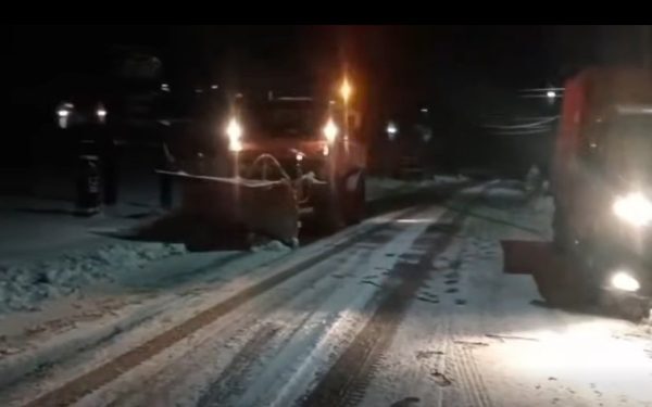Circulația rutieră rămâne închisă pe drumurile naționale și județene din cauza fenomenelor meteorologice extreme Metereologii au emis, în ultimele ore, avertizări de precipitații abundente și ninsori abundente, iar drumurile din județul Ialomița se află în scenariul cel mai grav