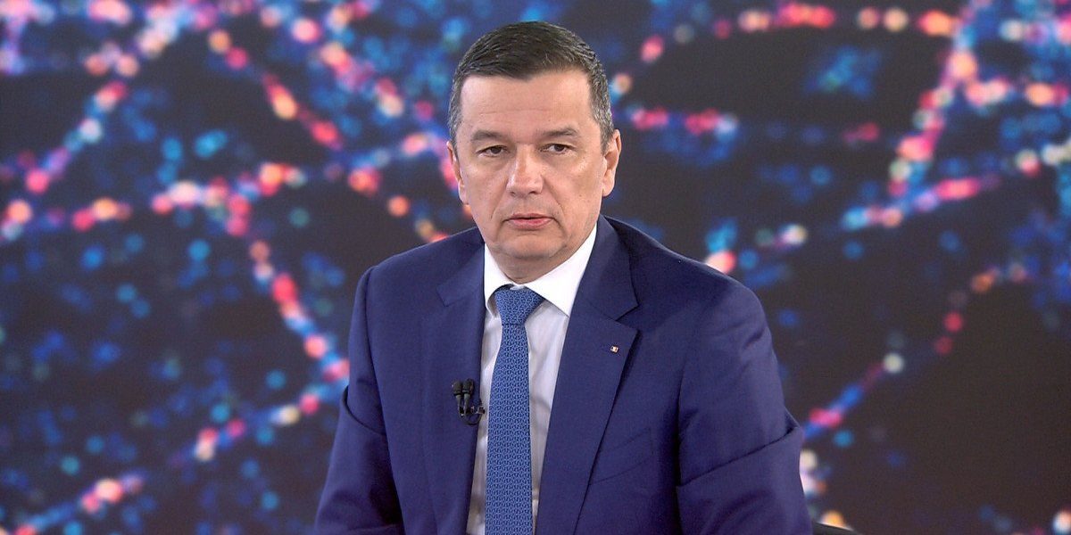 Grindeanu: „PSD nu a avut nicio contribuție la decizia CCR” Președintele Partidului Social Democrat, Sorin Grindeanu, a afirmat, în cadrul emisiunii „Jurnalul de Seară” de la Digi24, că formațiunea pe care o conduce nu a influențat în niciun fel decizia Curții Constituționale a României (CCR) referitoare la reforma pensiilor magistraților