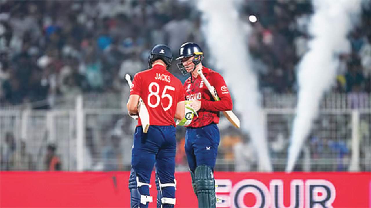 Rivalitate în Cricket: Anglia și Italia se confruntă la World Cup Într-un duel ce promite intensitate și emoții, Anglia, de două ori campioană mondială la cricket, se pregătește să înfrunte Italia, debutantă în T20 World Cup, în ultima partidă din Grupa C, programată pentru luni la Eden Gardens