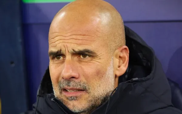 Newcastle United înfruntă provocarea monumentală pe terenul lui Manchester City Newcastle United se pregătește pentru o seară decisivă la Etihad Stadium, având sarcina de a răsturna deficitul de două goluri din prima manșă a semifinalei EFL Cup, în fața celor de la Manchester City