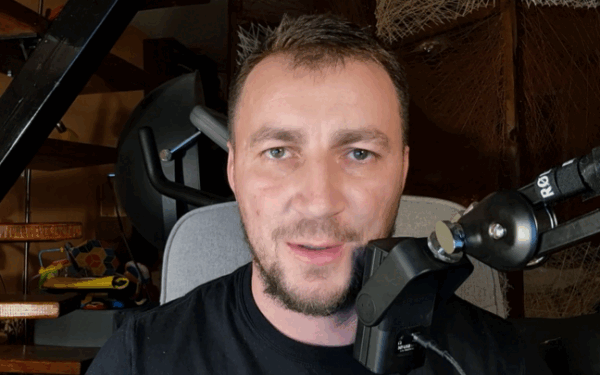Marian Godină, pe drumul aventurii în Survivor România 2026 Show-ul „Survivor România”, difuzat de Antena 1, a primenit competiția cu intrarea a cinci noi concurenți, printre care polițistul Marian Godină