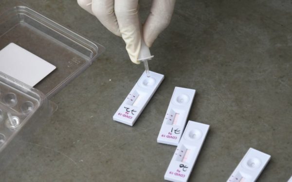 Gripa revine în forță în țară, printr-un trend ușor ascendent al cazurilor de infecții respiratorii, în ciuda măsurilor preventive amănunțite și a campaniilor antivirus din ultimele săptămâni