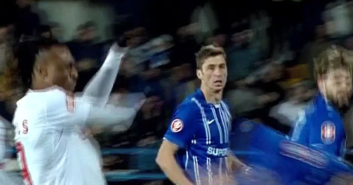 Golgheterul lui Dinamo, suspendat la derby-ul cu Universitatea Craiova!