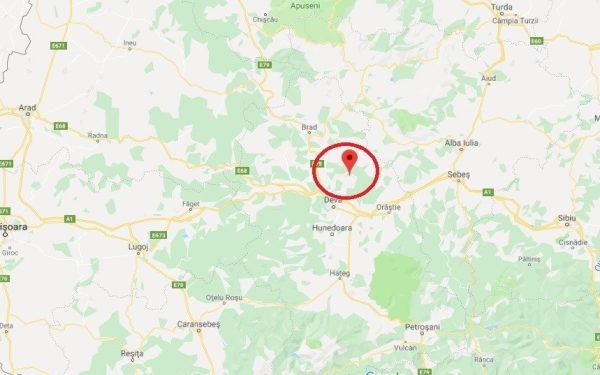 Curtea de Apel Alba Iulia a decis miercuri că Guvernul României trebuie să aprobe un act adițional pentru prelungirea licenței de exploatare a minei de la Certej, în condițiile în care acest proiect minier continuă să fie un punct sensibil pentru mediul de afaceri și pentru comunitate