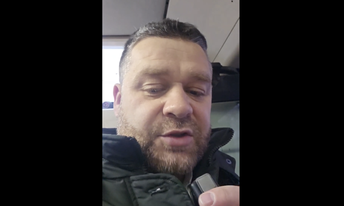 Primarul general al capitalei, Ciprian Ciucu, a transmis, joi dimineață, un mesaj ferm angajaților Societății de Transport București (STB), asigurându-i că nu intenționează să concedieze niciun șofer sau vatman în perioada următoare