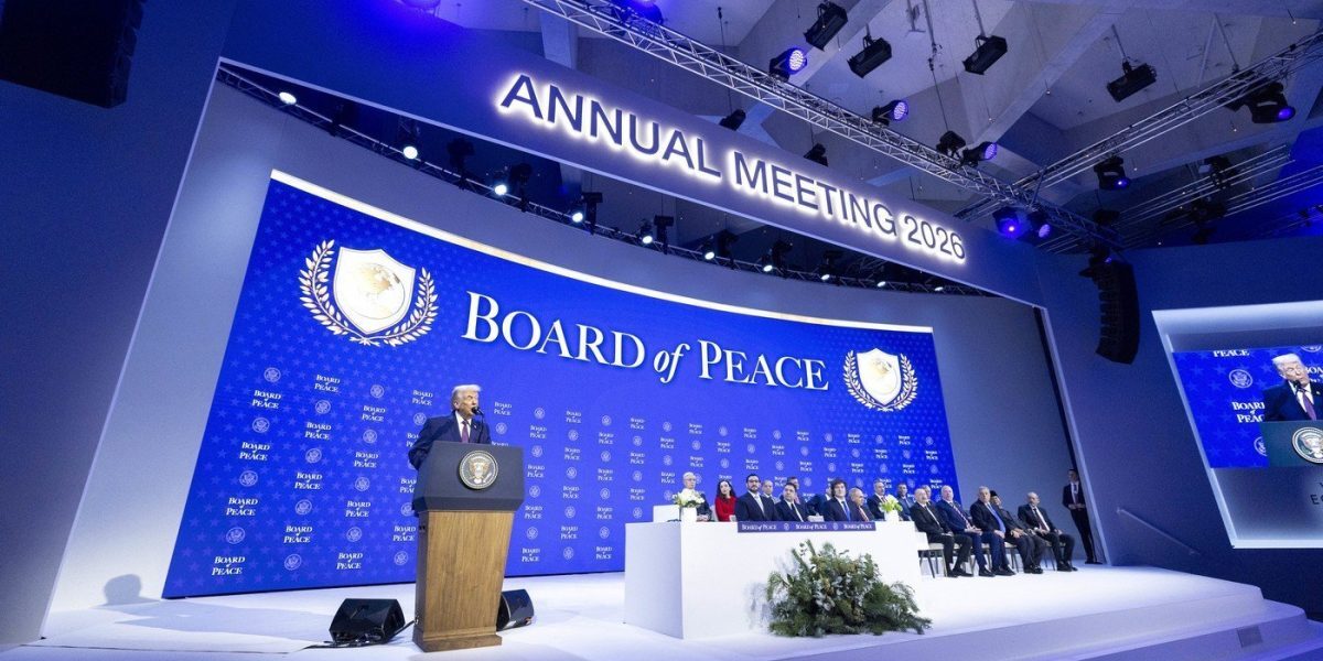 Polonia și Italia refuză să adere la „Consiliul pentru Pace” al lui Donald Trump, marcând o poziție clară față de inițiativa americană în contextul geopolitic actual Într-o decizie care subliniază diviziunile din lumea occidentală privind abordarea conflictelor internaționale, Polonia și Italia au anunțat oficial că nu vor participa la „Consiliul pentru Pace” anunțat recent de președintele american Donald Trump