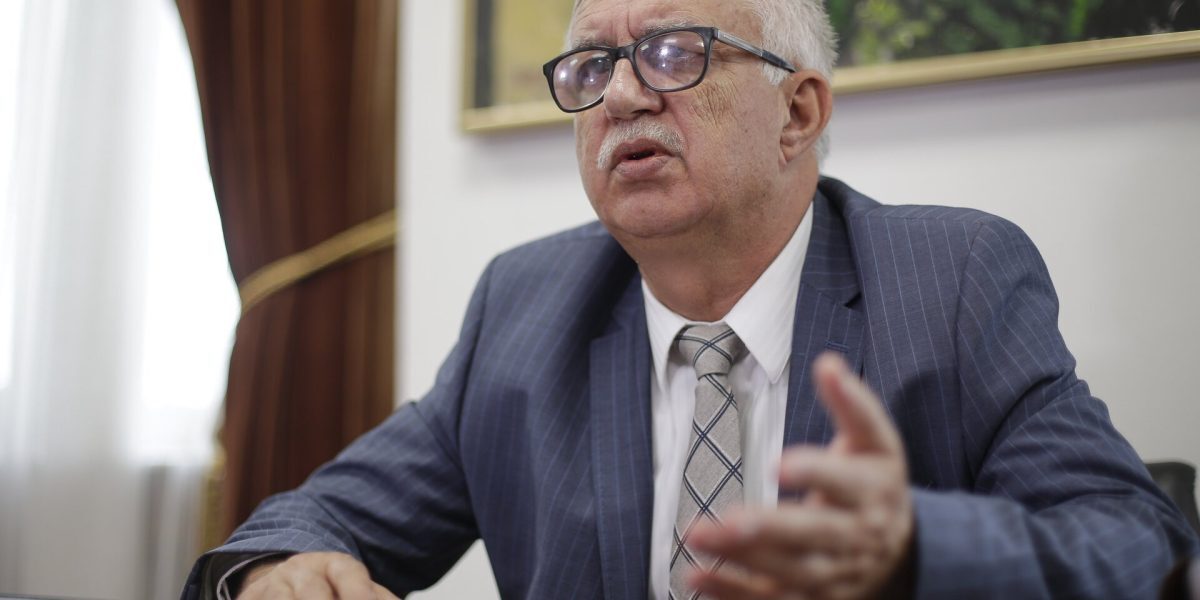 „Amânarea poate dura doi ani, avertizează fostul președinte CCR”