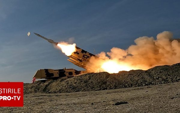 Turcia avertizează asupra riscurilor crescute în regiune după atacurile asupra Iranului Autoritățile turce au tras un semnal de alarmă în contextul recentei escaladări militare în regiunea Orientului Mijlociu, comentând asupra unei situații extrem de volatile după loviturile aeriene din 28 februarie asupra Iranului, orchestrate de SUA și Israel