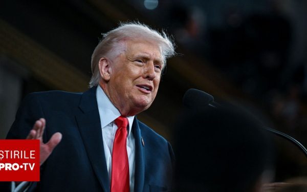 Președintele Statelor Unite, Donald Trump, a declarat joi că regimul cubanez se află în proces de prăbușire, într-un context geopolitic tensionat, marcat de conflicte în Orientul Mijlociu și de decizii economice radicale ale Washingtonului