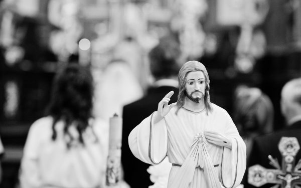 Teoria despre Iisus ca ciupercă psihedelică refuză să moară