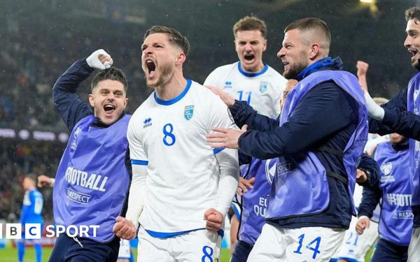 Kosovo se află în pragul unei evoluții istorice în fotbal, cu șanse de a califica la Cupa Mondială pentru prima dată în istorie Kosovo poate face istorie pentru fotbalul său, dacă va reuși să se califice la Campionatul Mondial din 2026