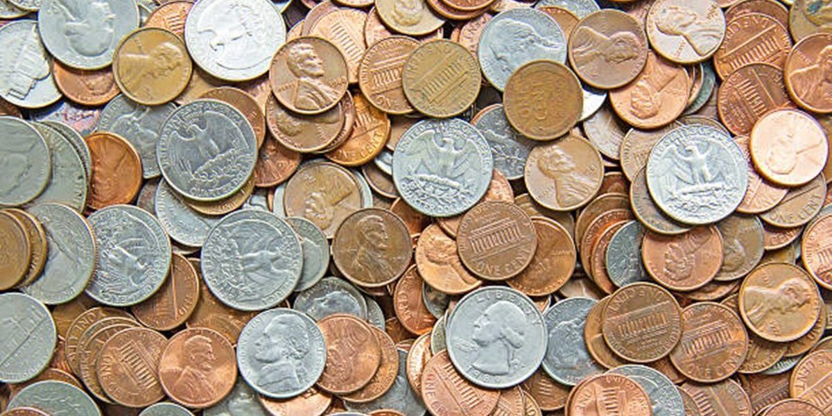 Monede vechi românești, apogeul valorii: o monedă emisă în 1944 a fost scoasă în vânzare pentru 4.500 de lei În lumea colecționarilor, monedele vechi românești pot ajunge să valoreze sume impresionante, iar unele piese rare depășesc granițele simple ale interesului istoric