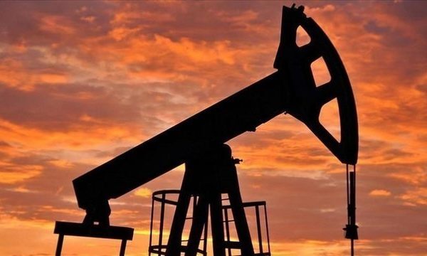 Prețurile petrolului pot înregistra noi creșteri din cauza escaladării conflictului din Orientul Mijlociu, un conflict care amenință să destabilizeze una dintre cele mai importante rute globale de aprovizionare cu energie