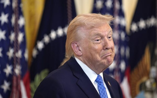 Donald Trump, celebrul fost președinte american, nu pare să aibă o viziune strategică clar definitorie în ceea ce privește deciziile sale politice și discursul public