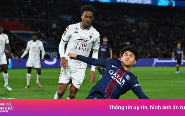 Dro Fernandez, noua stea a PSG, marchează un gol istoric în victoria de la Nice La doar 18 ani, Dro Fernandez reușește să scrie o pagină importantă în istoria clubului PSG