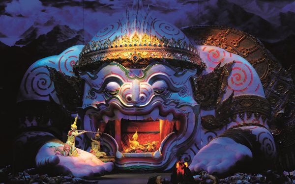 Bangkokul împlinește 244 de ani de civilizație vie printr-un festival de amploare În perioada 22-26 aprilie, capitala Thailandei devine scena unui eveniment cultural de mare anvergură, dedicat comemorării a 244 de ani de la înființarea Bangkokului