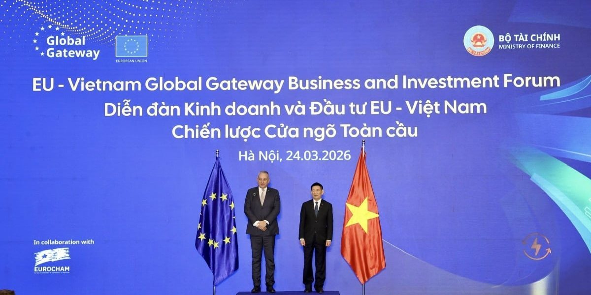 Forumul UE-Vietnam: un pas major spre cooperare pentru o dezvoltare durabilă Un eveniment de amploare, dedicat consolidării colaborării între Uniunea Europeană și Vietnam, a avut loc recent în Hanoi