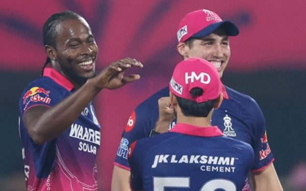 Archer, Jadeja și Burger elimină CSK la 127 de puncte