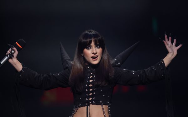 Alexandra Căpitănescu, despre reacțiile la „Choke Me”: „A fost interpretată în multe forme”