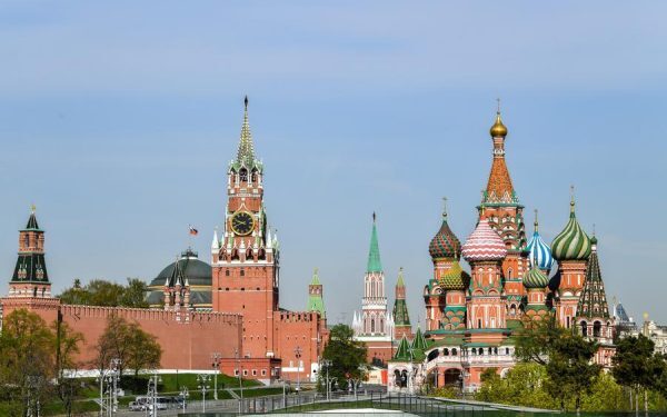 Rusia speră la reluarea negocierilor cu SUA și Ucraina, după o perioadă de suspendare temporară Rusia a exprimat joi speranța că dialogul trilateral cu Statele Unite și Ucraina va fi reluat în curând, odată ceWashingtonul va putea acorda o atenție mai mare crizei din Ucraina