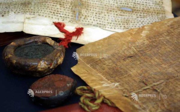 Ziua de 24 martie marchează sărbătorirea mai multor figuri și evenimente religioase în calendarul creștin ortodox, greco-catolic și romano-catolic