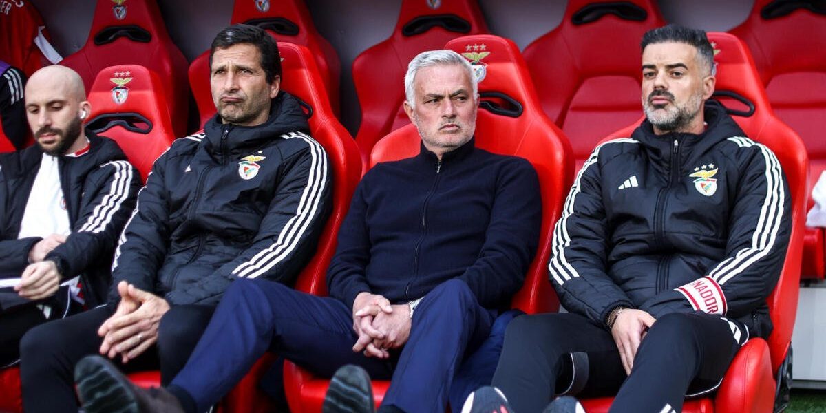Mourinho, emoționat, despre momentul absentului la înmormântare: „A fost greu”