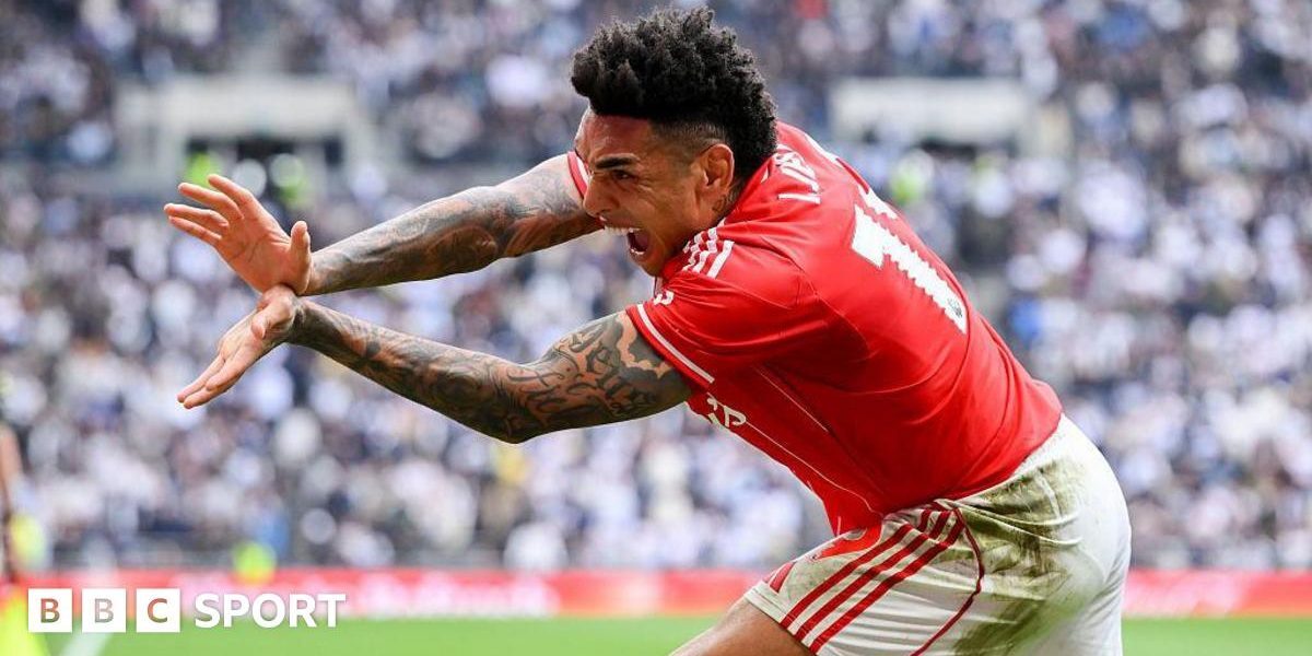Scandalul de la meciul Tottenham Hotspur – Nottingham Forest: incidente și reacții rapide Un eveniment neobișnuit a zguduit scena fotbalistică din Premier League în ultimul weekend, după ce partida dintre Tottenham Hotspur și Nottingham Forest s-a transformat într-un adevărat focar de tensiuni și incidente pe teren