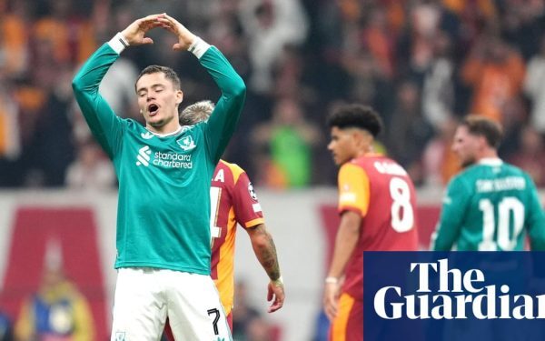 Liverpool se află într-un moment critic al sezonului, iar confruntarea cu Galatasaray din optimile Ligii Campionilor de marți seară de la Istanbul poate decide dacă sezonul va fi considerat unul reușit sau unul de performanță ratată