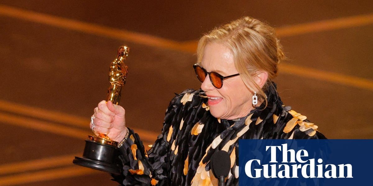 Amy Madigan primește Oscarul pentru cel mai bun rol secundar în Weapons, la Oscar 2026