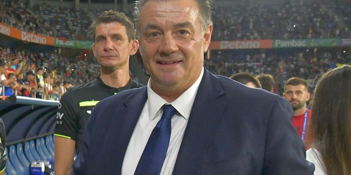 Dacă nu am tulburat lumina blândă de sub Acropole
