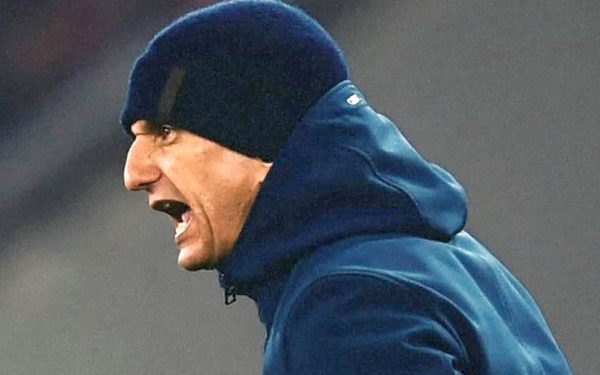 PAOK, echipa pregătită de Răzvan Lucescu, a suferit o înfrângere surprinzătoare în deplasarea de la Volos, pierzând cu 2-1 într-un meci care a avut multiple implicații în cursa pentru titlu în campionatul Greciei