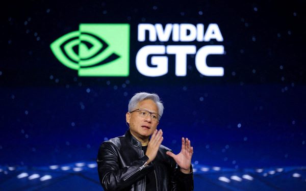 Nvidia, liderul mondial în tehnologia chip-urilor pentru inteligența artificială, traversează o etapă de turbulențe în piață, semnalând posibile perturbări mai ample în evoluția bursieră globală