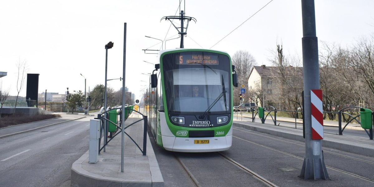 Linii STB modificate de luni, după reluarea tramvaiului 5
