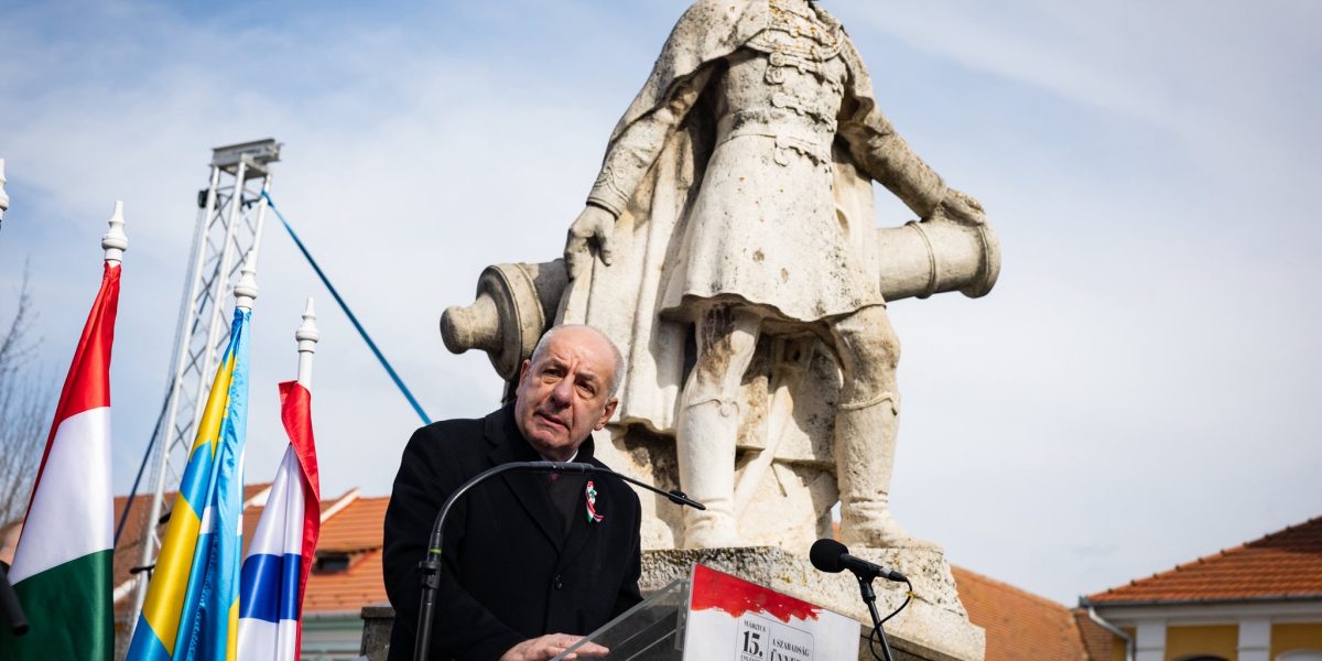 Președintele Ungariei, Tamas Sulyok, a transmis un mesaj emoționant cu ocazia zilei de 15 martie, manifestându-și sprijinul pentru comunitatea maghiară din Transilvania și pentru valorile naționale ale țării