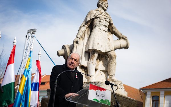 Președintele Ungariei, Tamas Sulyok, a transmis un mesaj emoționant cu ocazia zilei de 15 martie, manifestându-și sprijinul pentru comunitatea maghiară din Transilvania și pentru valorile naționale ale țării
