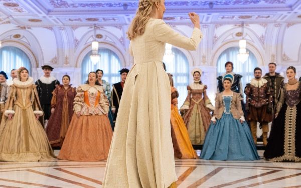 Muzica intră în spitale: o inițiativă pentru sprijin emoțional și vindecare O nouă inițiativă menită să ofere sprijin emoțional pacienților, personalului medical și aparținătorilor a fost semnată recent în Capitală