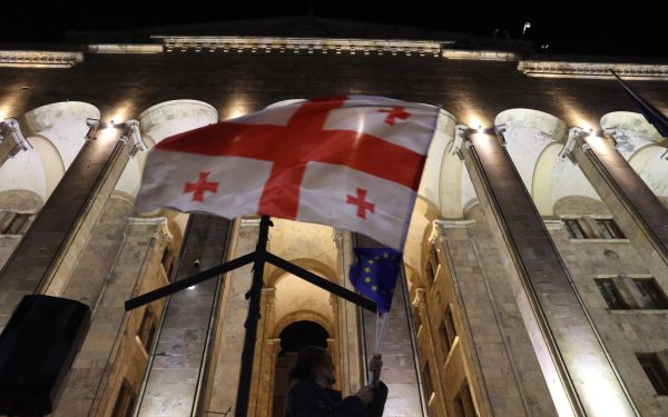 Georgia, lovită de un regres democratic și o criză politică profundă, se află acum în pragul izolării diplomatice totale față de Uniunea Europeană