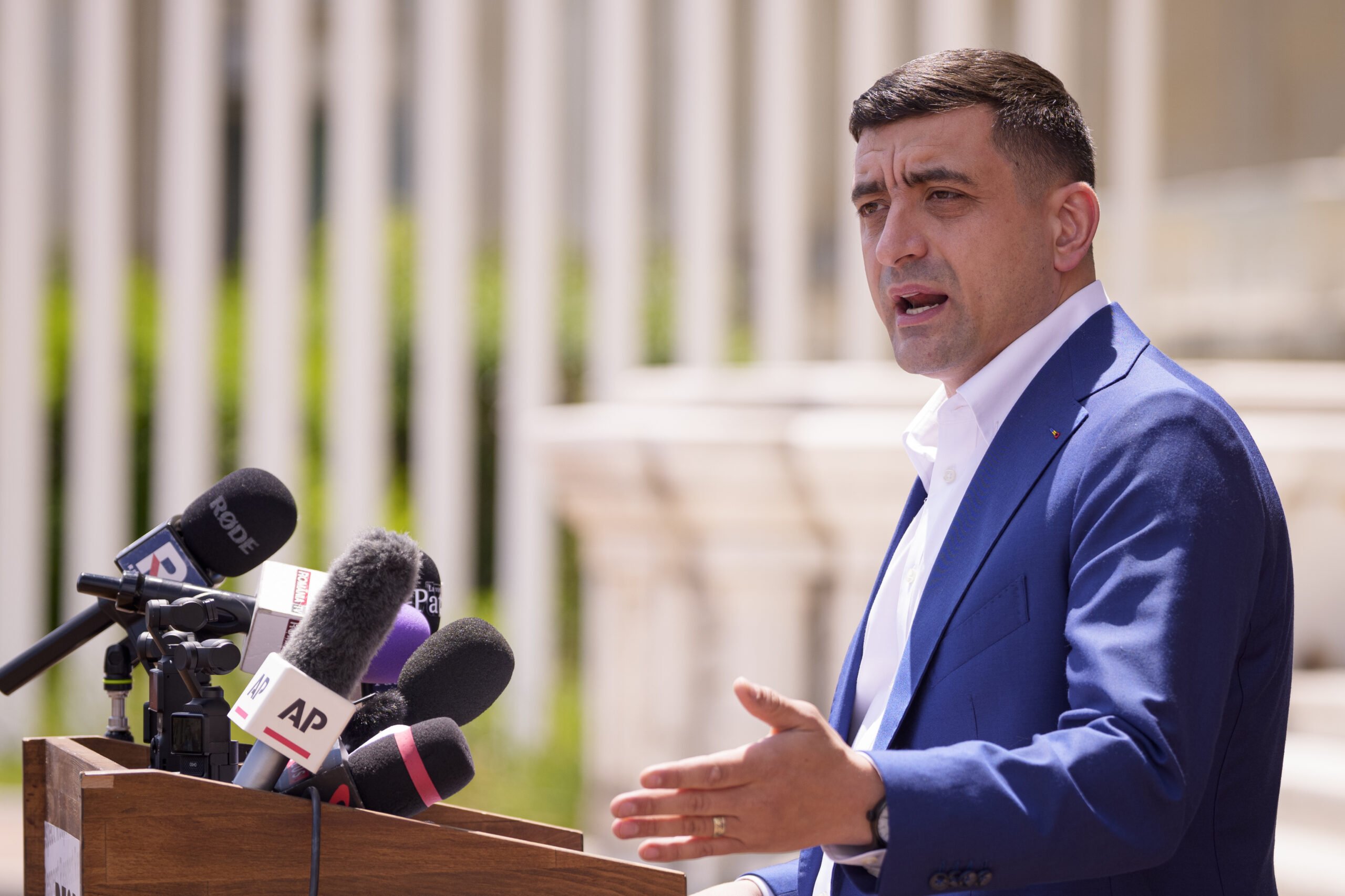 Liderul AUR va susține un discurs în SUA, la conferința „Alliance of Sovereign Nations”