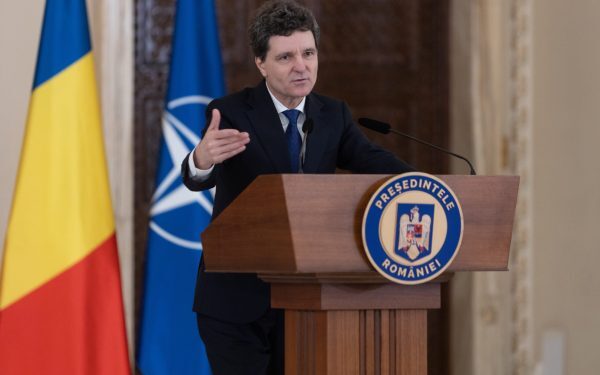 Consiliul European se află în pragul unei dezbateri decisive despre prețurile energiei, după întâlnirea de marți în care liderii europeni au discutat despre criza energetică accentuată de situația internațională tensionată Liderii statelor membre ale Uniunii Europene s-au reunit marți pentru a discuta problemele stringente ale sectorului energetic, într-un context marcat de creșteri spectaculoase ale prețurilor la petrol și gaze naturale